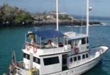 Golondrina Yacht - Tourist Class Cruise